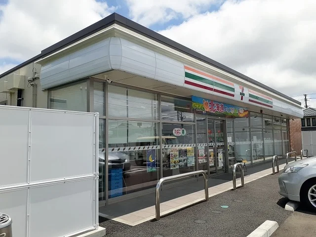 セブンイレブン佐倉本町店まで500m