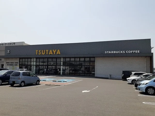 ＴＵＴＡＹＡ鈴鹿中央通店まで400m