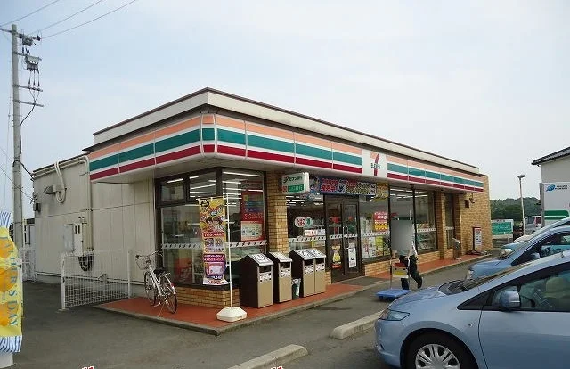 セブンイレブンまで850m