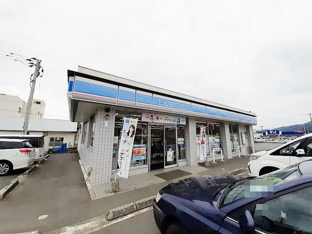 ローソン御船辺田見店まで1800m