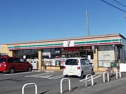 セブンイレブン川島伊草店まで700m