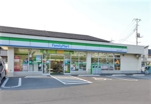 ファミリーマート 所沢くすのきまで93m