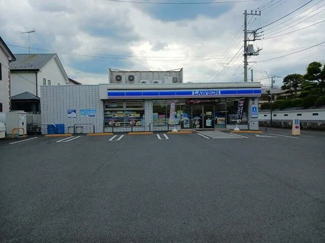 ローソンまで400m