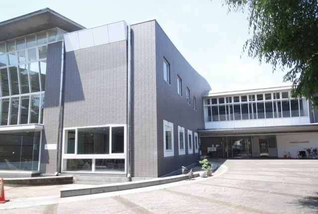 かもめ図書館まで800m
