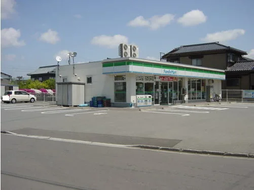 ファミリーマート福井文京六丁目まで270m