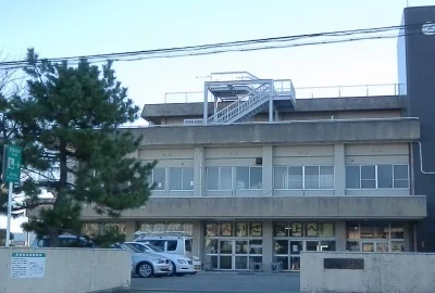 港中学校まで550m