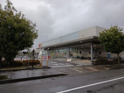 新金沢郵便局まで1800m