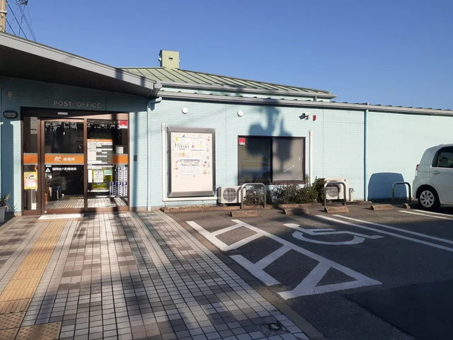 福岡拾六町郵便局まで400m