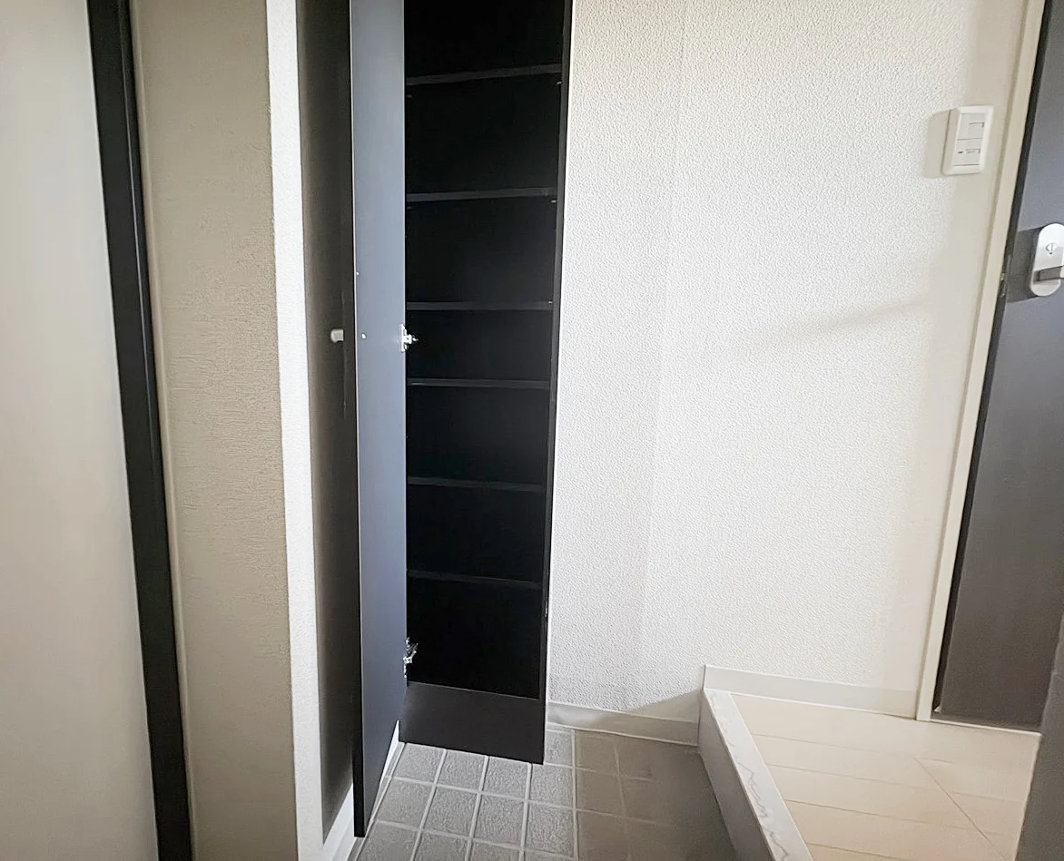 シューズboxがあるので玄関もスッキリ★