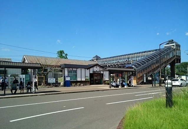 ＪＲ仙山線愛子駅まで1500m