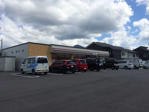 セブン-イレブン 越前妙法寺町まで650m
