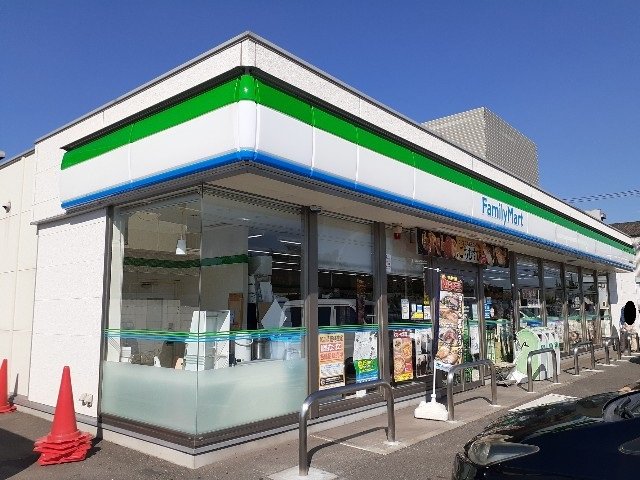 ファミリーマート福山新浜店まで450m