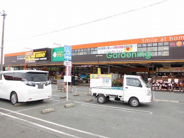 タイム多治米店まで1100m