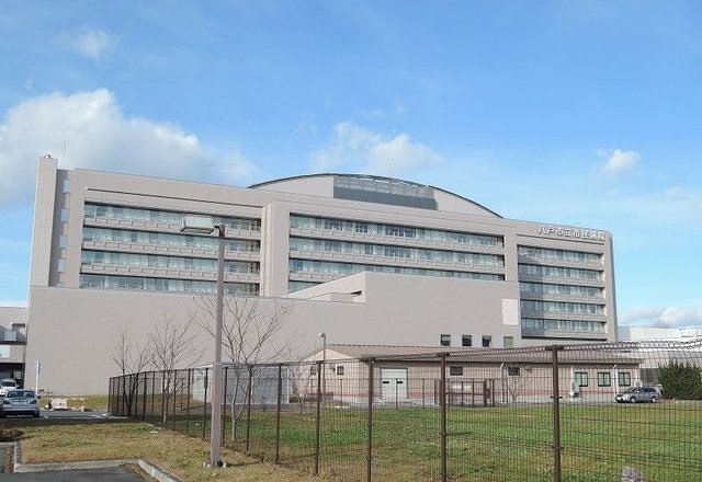 八戸市民病院まで800m