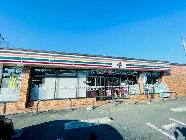 セブンイレブン仙台南病院前店まで500m