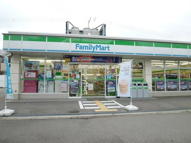 ファミリーマート西舞子店まで450m