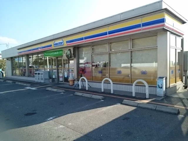 ミニストップ様まで750m
