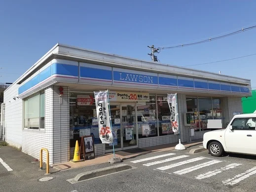 ローソン岡山辛川西店まで550m