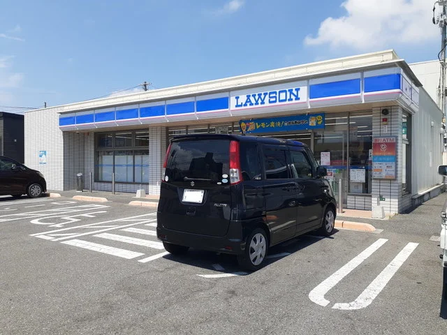 ローソン糸島農協前店まで700m