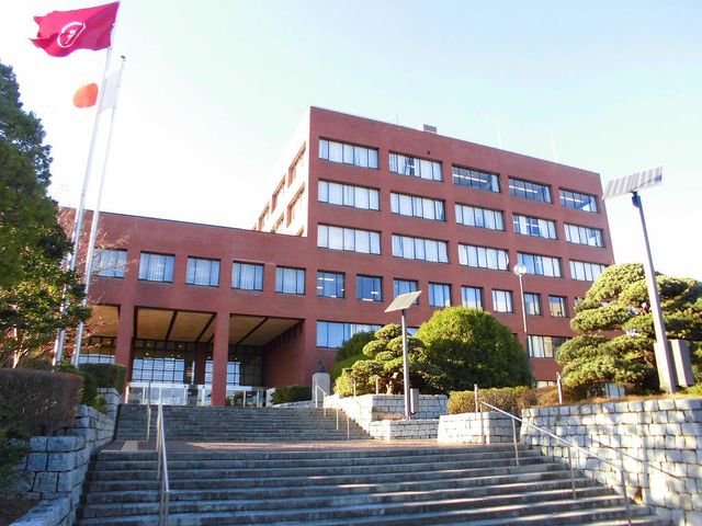 足利市役所まで1300m