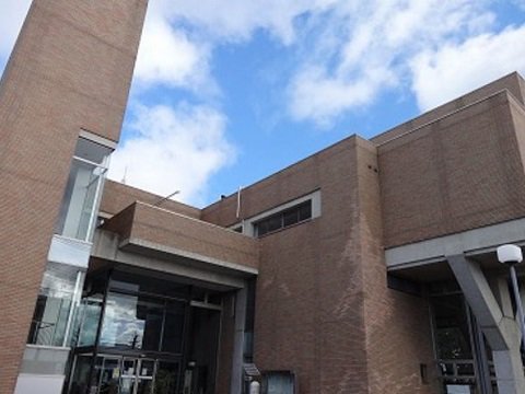 郡山市中央図書館まで750m
