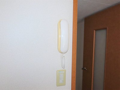 インターホンあり