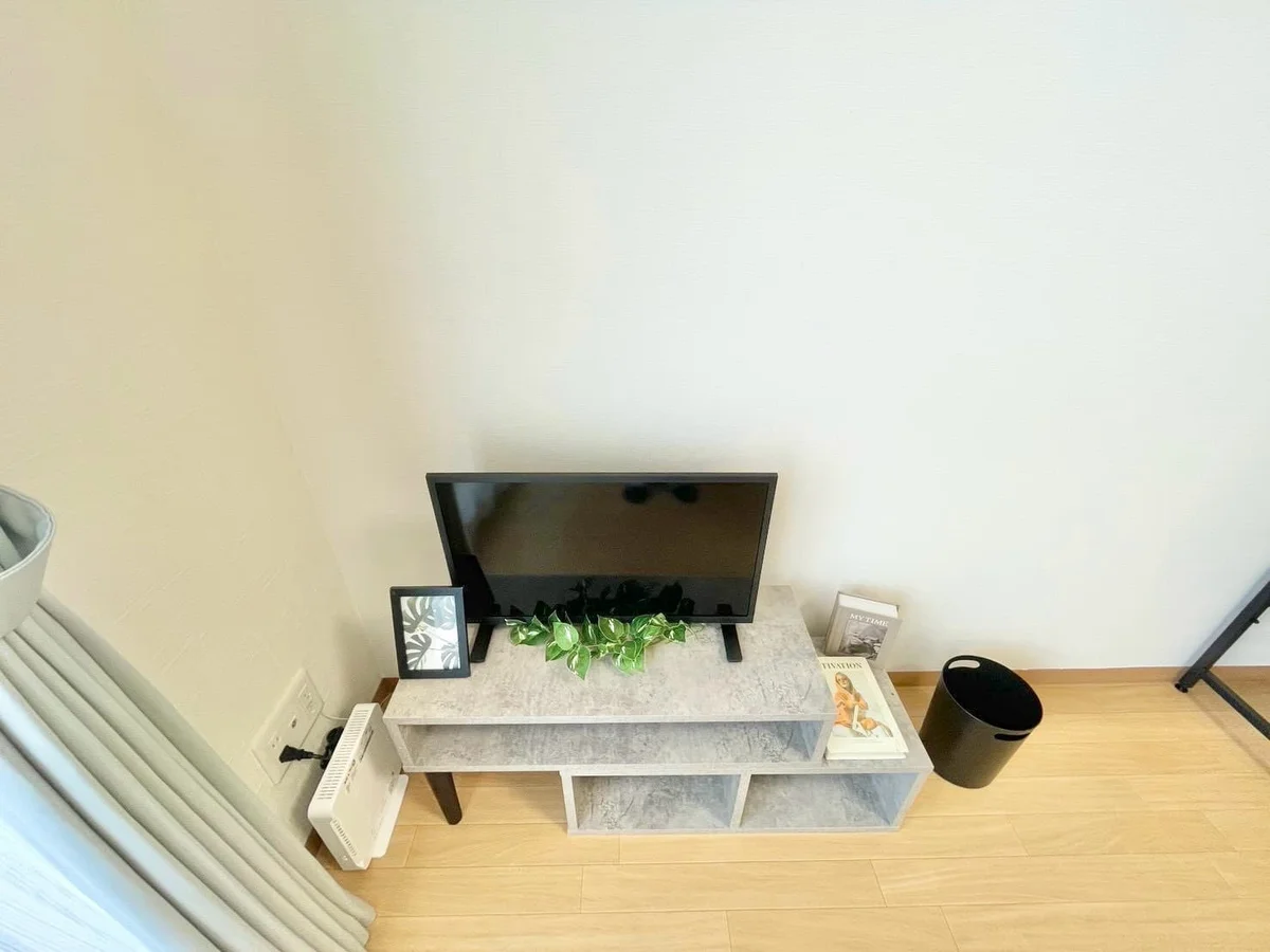※撮影用の観察植物・食器調理器具・雑貨類等はございません。※写真は現況優先