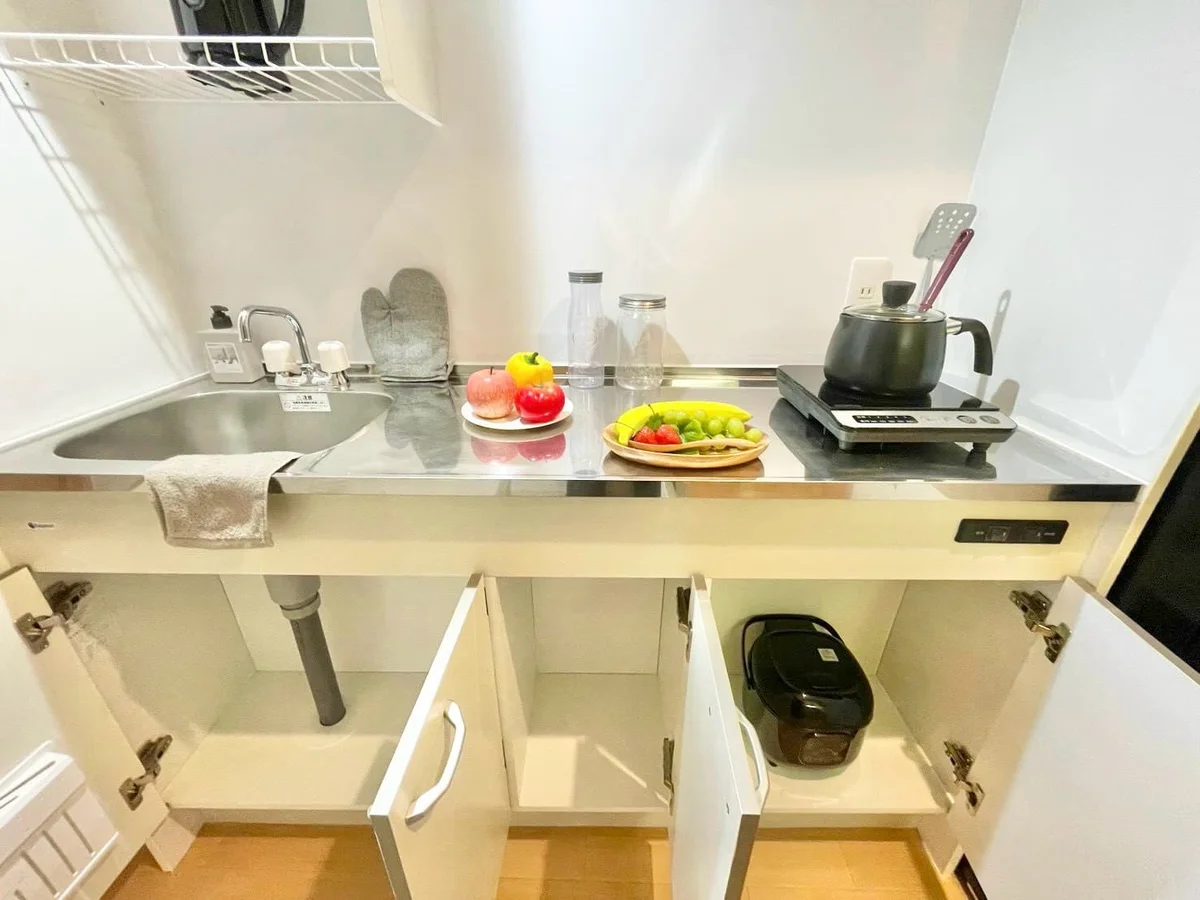 ※撮影用の観察植物・食器調理器具・雑貨類等はございません。※写真は現況優先