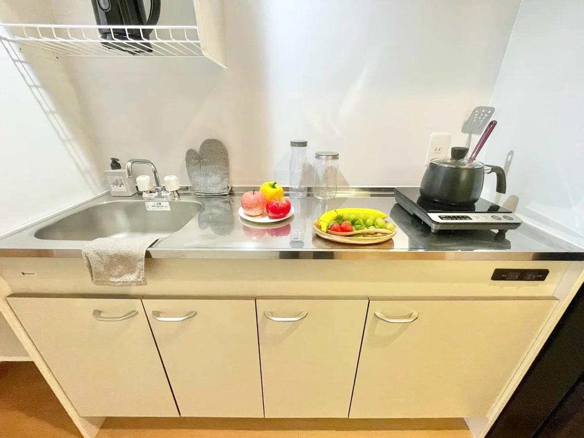 ※撮影用の観察植物・食器調理器具・雑貨類等はございません。※写真は現況優先