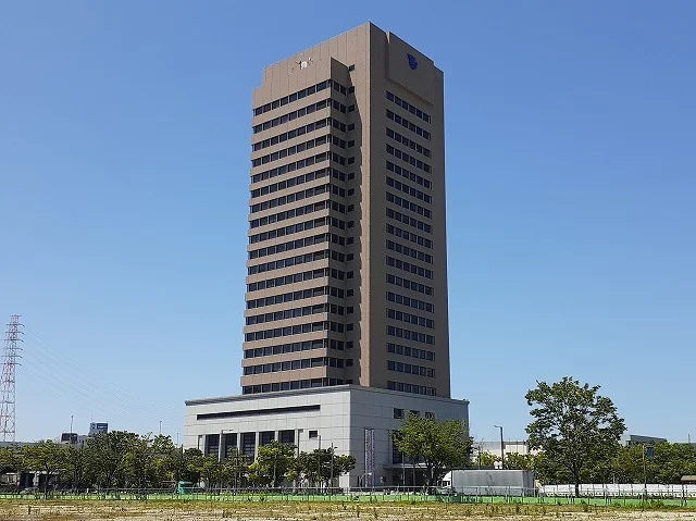 東大阪市役所まで1100m