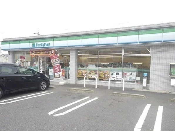 ファミリーマート岡山中央店まで150m