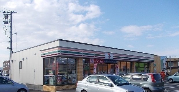 セブンイレブン旭川近文店まで280m