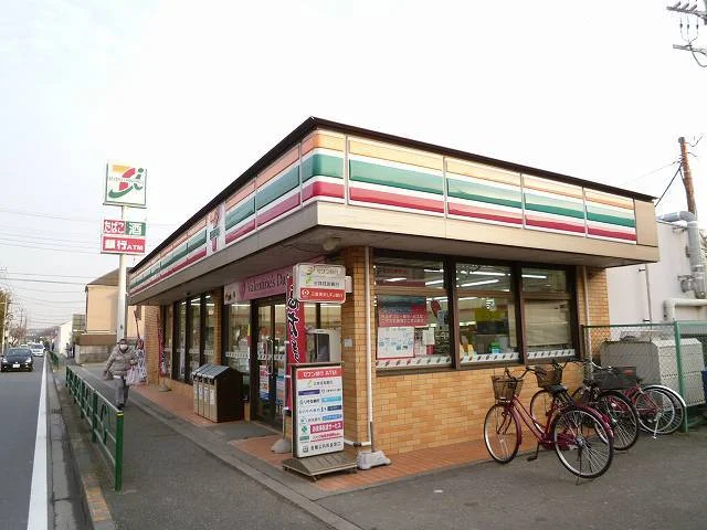 セブンイレブンまで500m