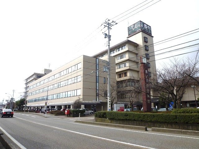 浅ノ川総合病院まで1500m