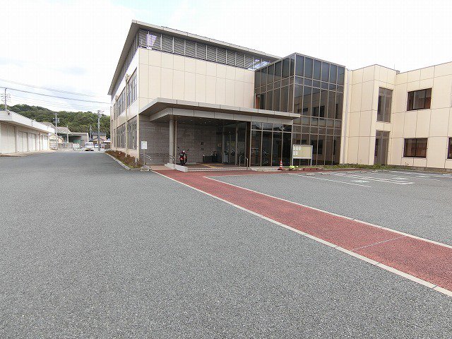 一志総合支所まで2600m