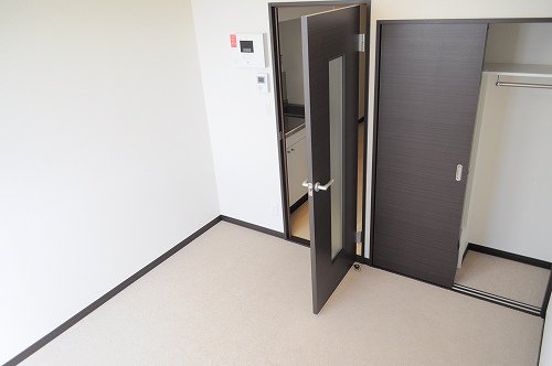 1Fは居室内にクローゼット。2Ｆはタイプ別