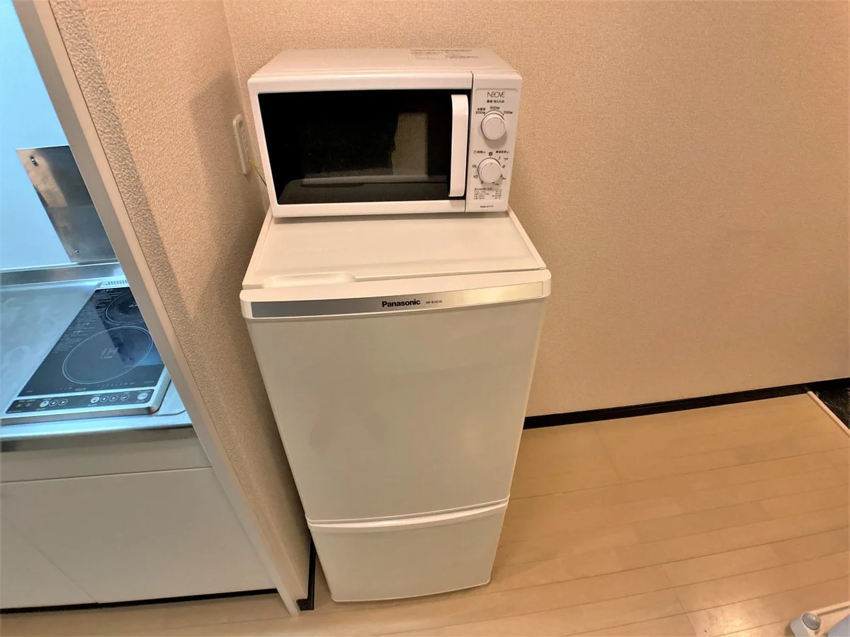 電子レンジと冷蔵庫
