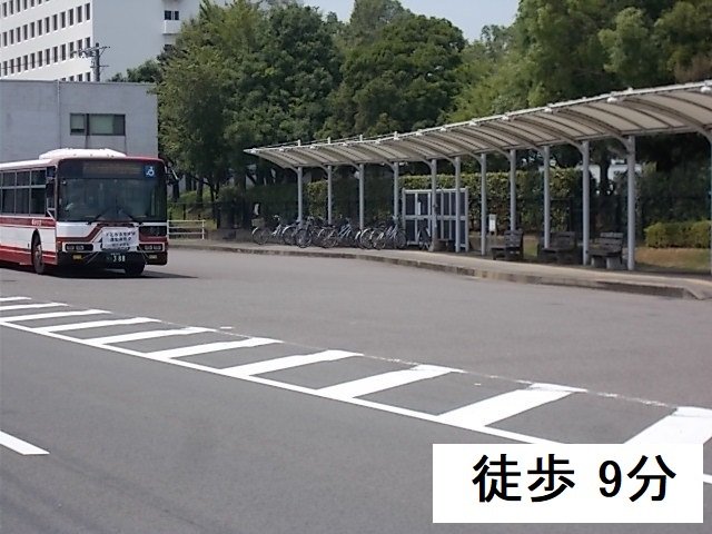 OKBふれあい会館　バス亭まで700m