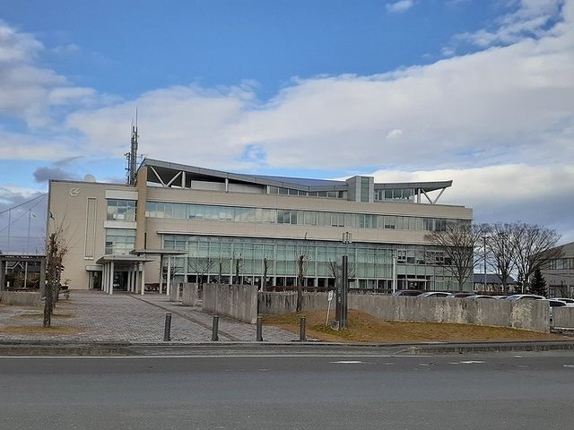 新地町役場まで950m