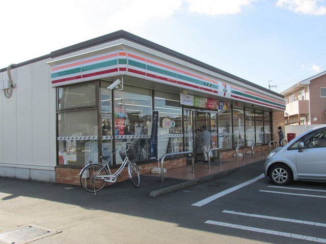 セブンイレブン下野上三川店まで500m
