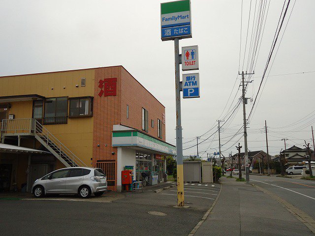 ファミリーマート君津人見店まで1100m