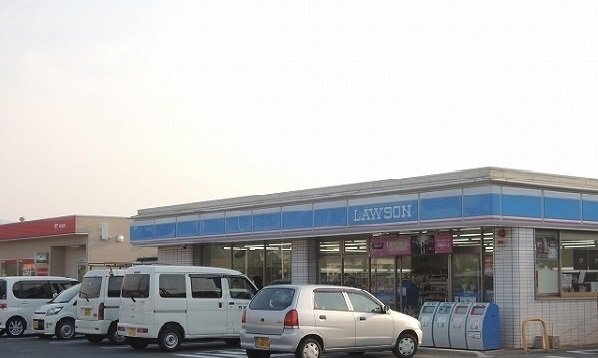 ローソン八雲東岩坂店まで850m