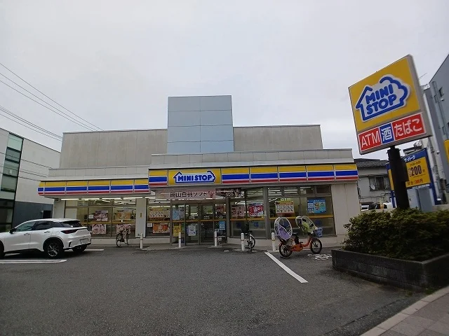 ミニストップまで110m