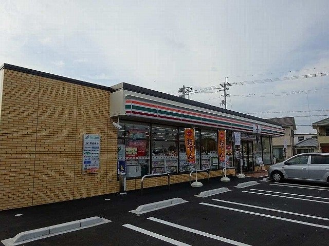 セブンイレブンさんまで290m