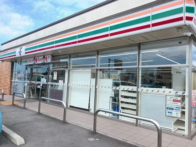 セブンイレブン稲城南多摩北口店まで200m