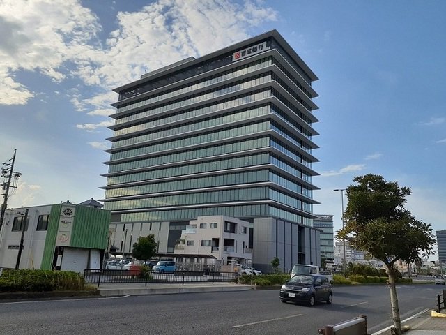 百五銀行　本店まで950m