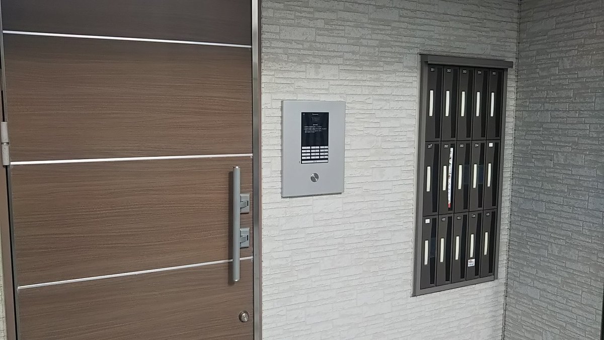オートロック完備
