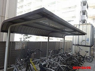 屋根付き駐輪場