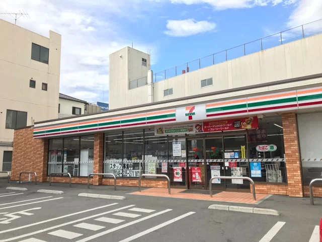 セブンイレブンまで40m
