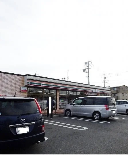 セブンイレブン昭島玉川店まで600m